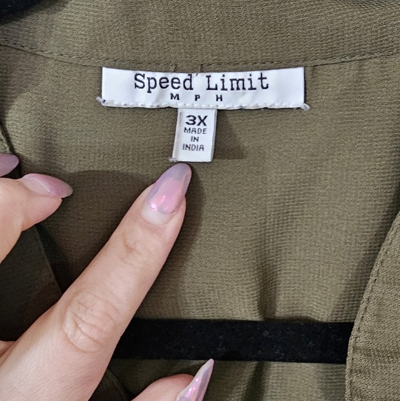 MPH Collection Shirt - Picture 2 of 5